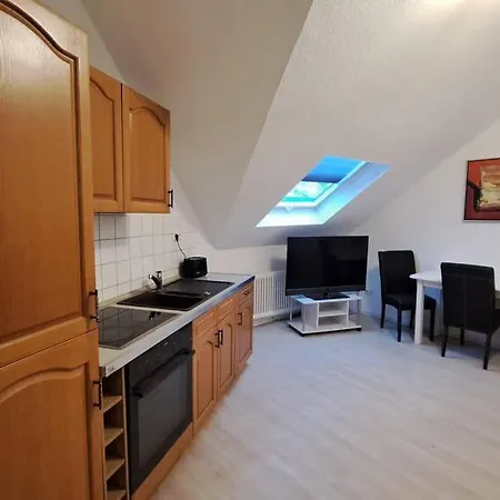 شقة Kleine Uninaehe. Bad. Wlan Kueche دوسبرغ